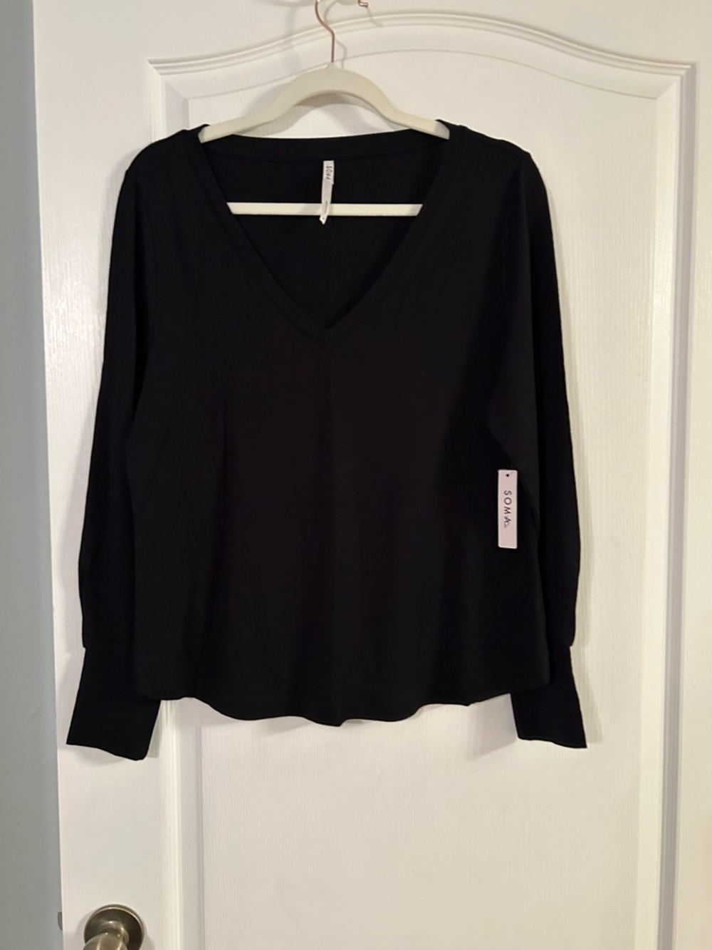 Soma Black V-Neck Long Sleeve Top with Relaxed Fit